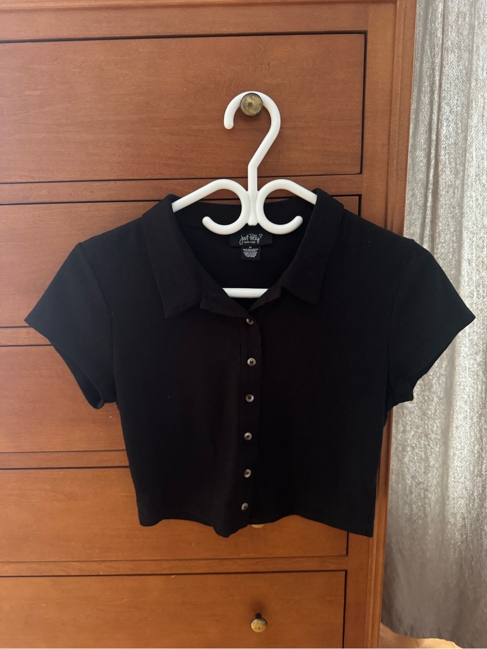 Women’s Black Ribbed Button-Front Cropped Polo Top